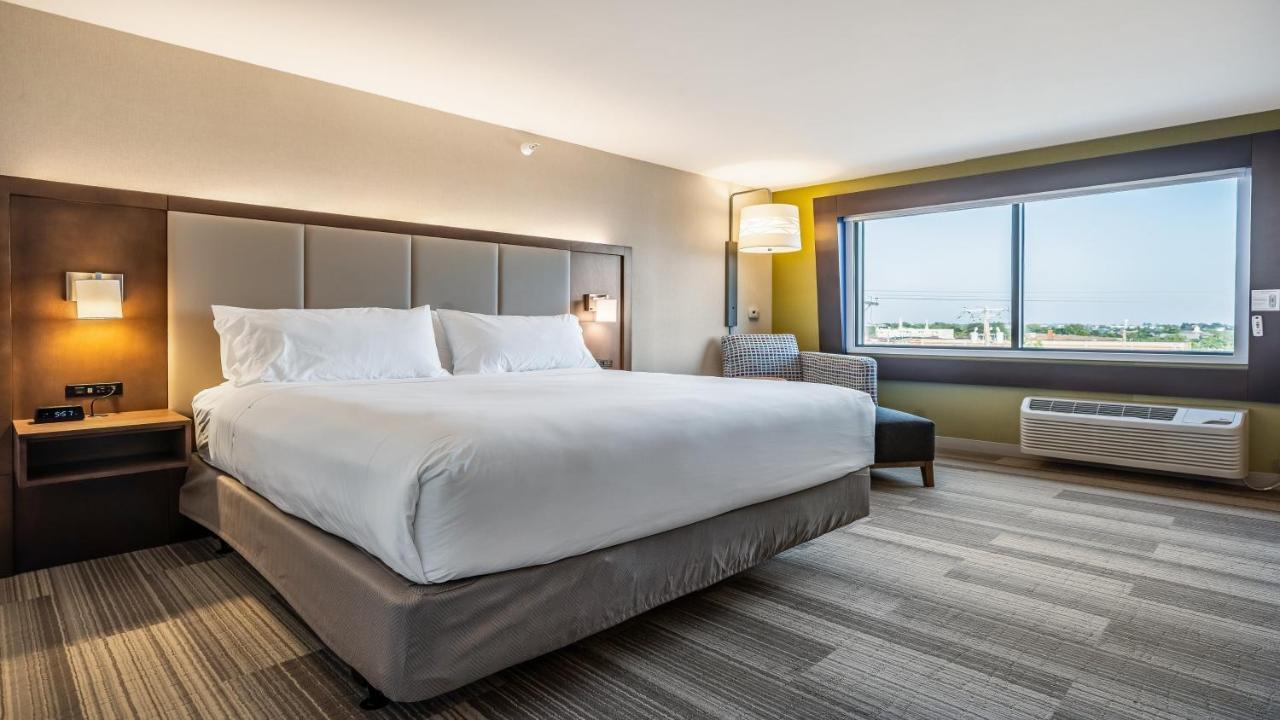 Holiday Inn Express & Suites Platteville By Ihg Esterno foto