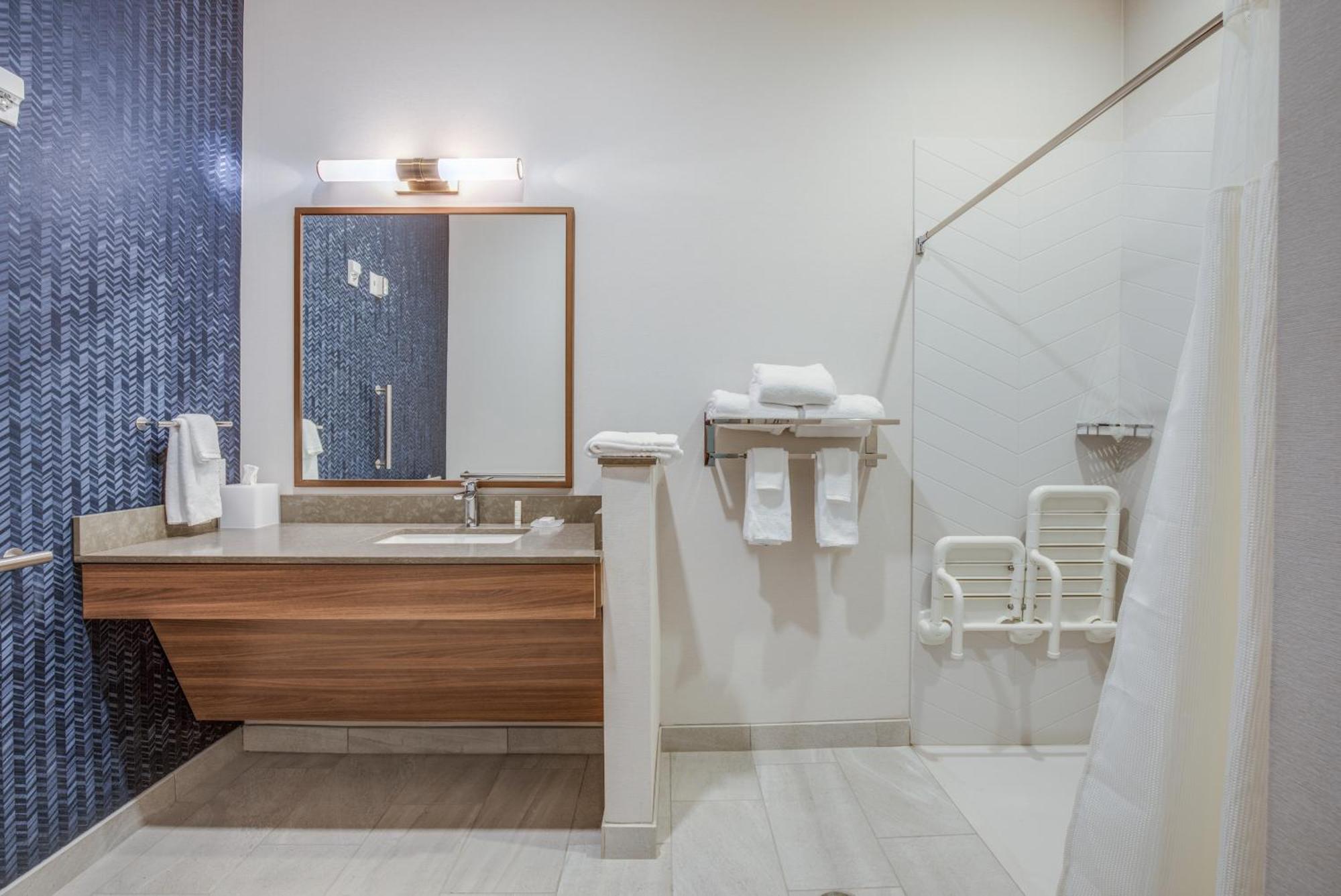 Holiday Inn Express & Suites Platteville By Ihg Esterno foto